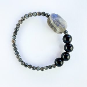 Labradorit karkötő