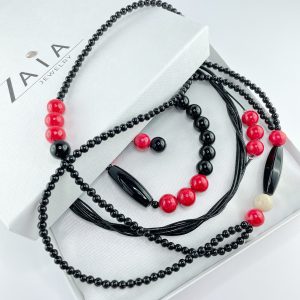 Ékszer szett acháttal, bőrrel, nyakláncok karkötővel