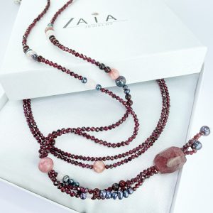 Ékszer szett drágakövekből, hosszú és rövid nyaklánc