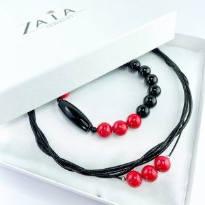 Bőr nyaklánc ásvány karkötővel